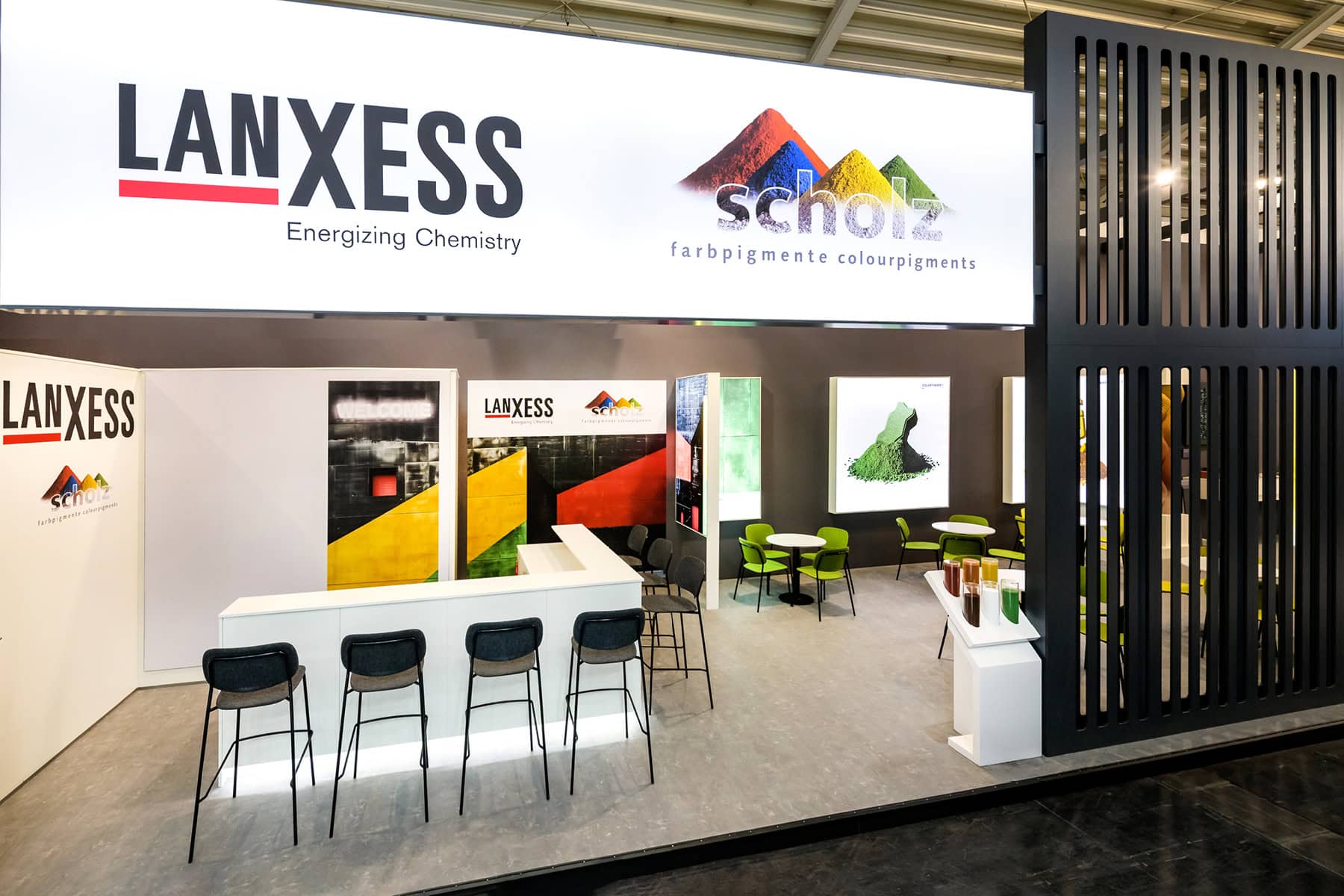 Messestand von Lanxess und Harold Scholz auf der bauma 2025 in München – harmonische Verbindung zweier Markenwelten.